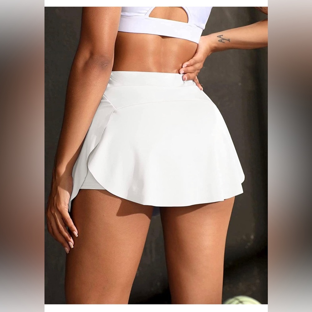 Skirt - Picture 3 of 5